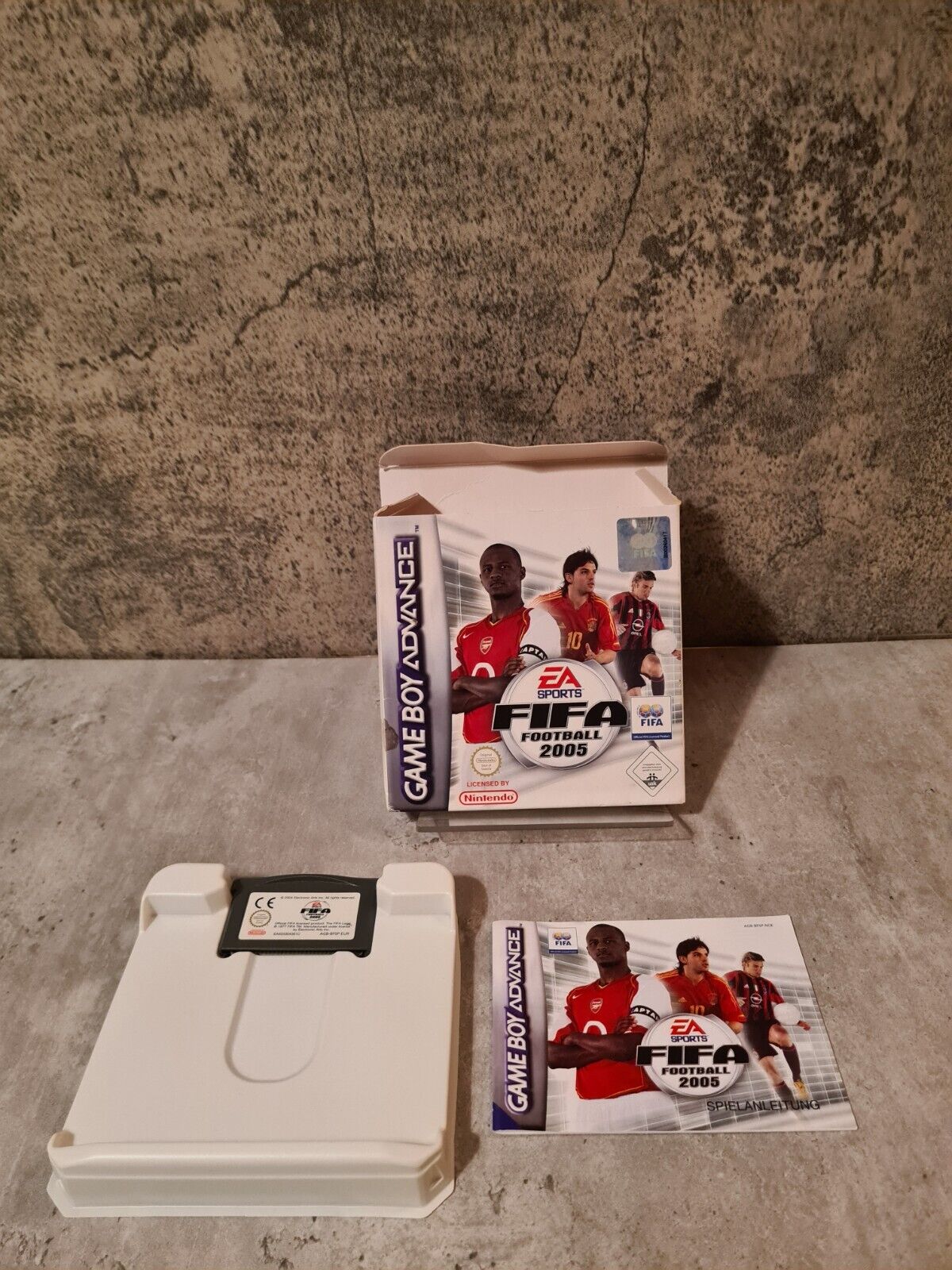 Nintendo Gameboy Advance Fifa Football 2005 mit OVP und Anleitung NOE - T-Retro-Games 