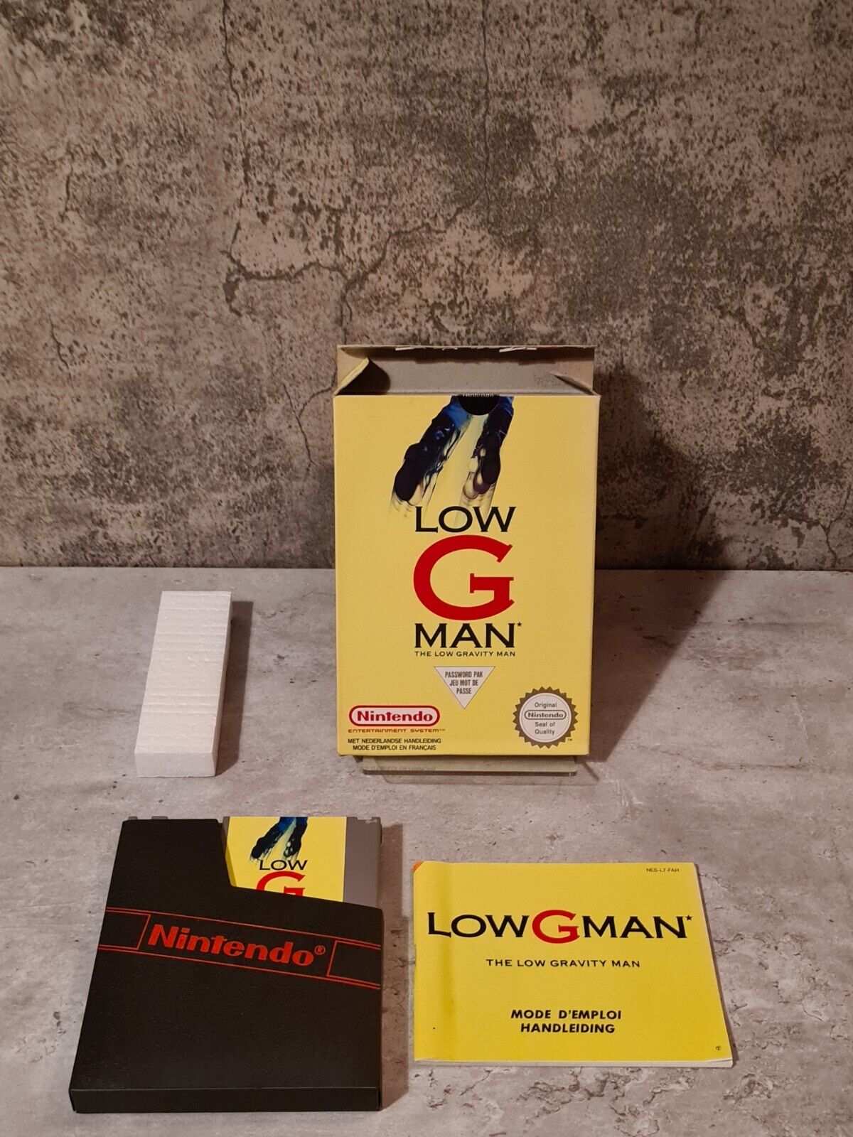 Nintendo NES Low G Man mit OVP und Anleitung FAH - T-Retro-Games 