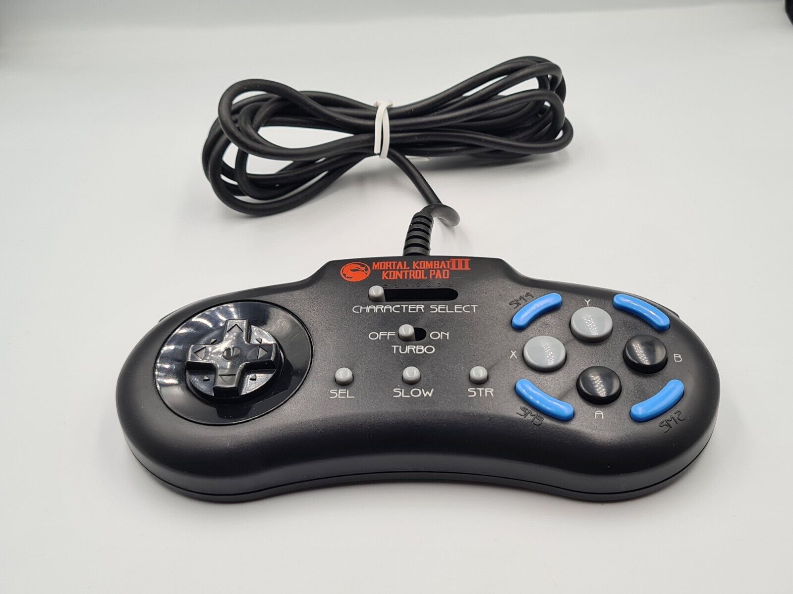 Sega Genesis Mortal Kombat 3 Kontrol Pad Version 1 Controller Joystick OVP - T-Retro-Games 