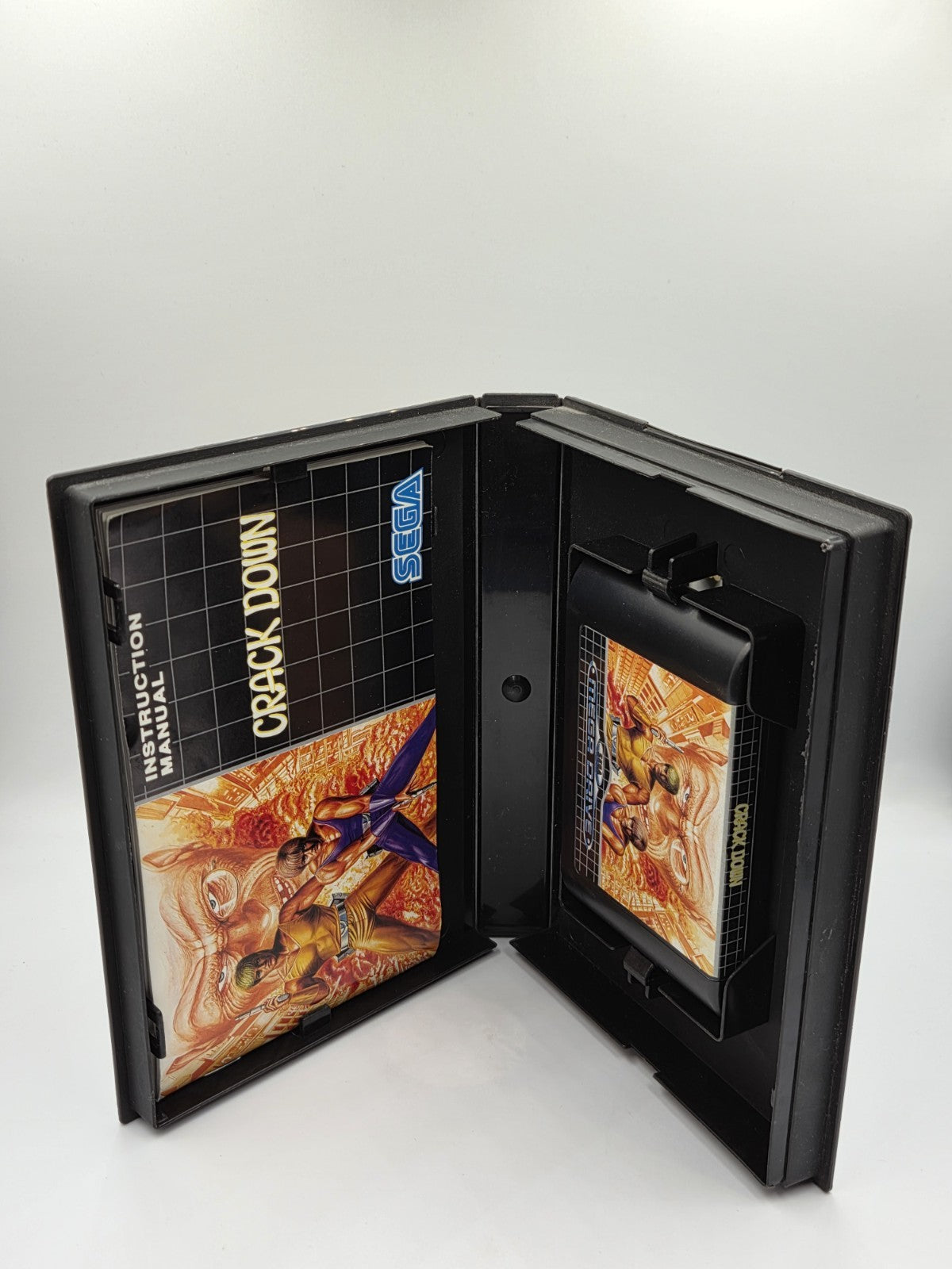 Sega Mega Drive Spiel Crack Down mit OVP und Anleitung Multilingual 