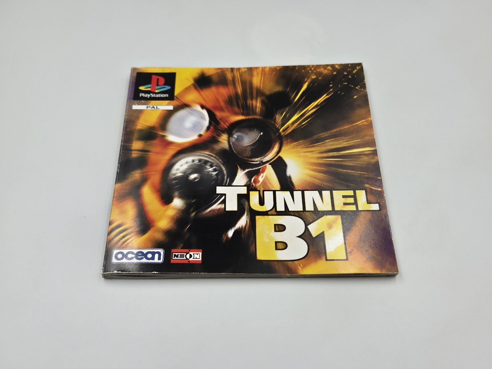 PS1 Playstation 1 Spiel Tunnel B1 mit OVP und Anleitung Multilingual