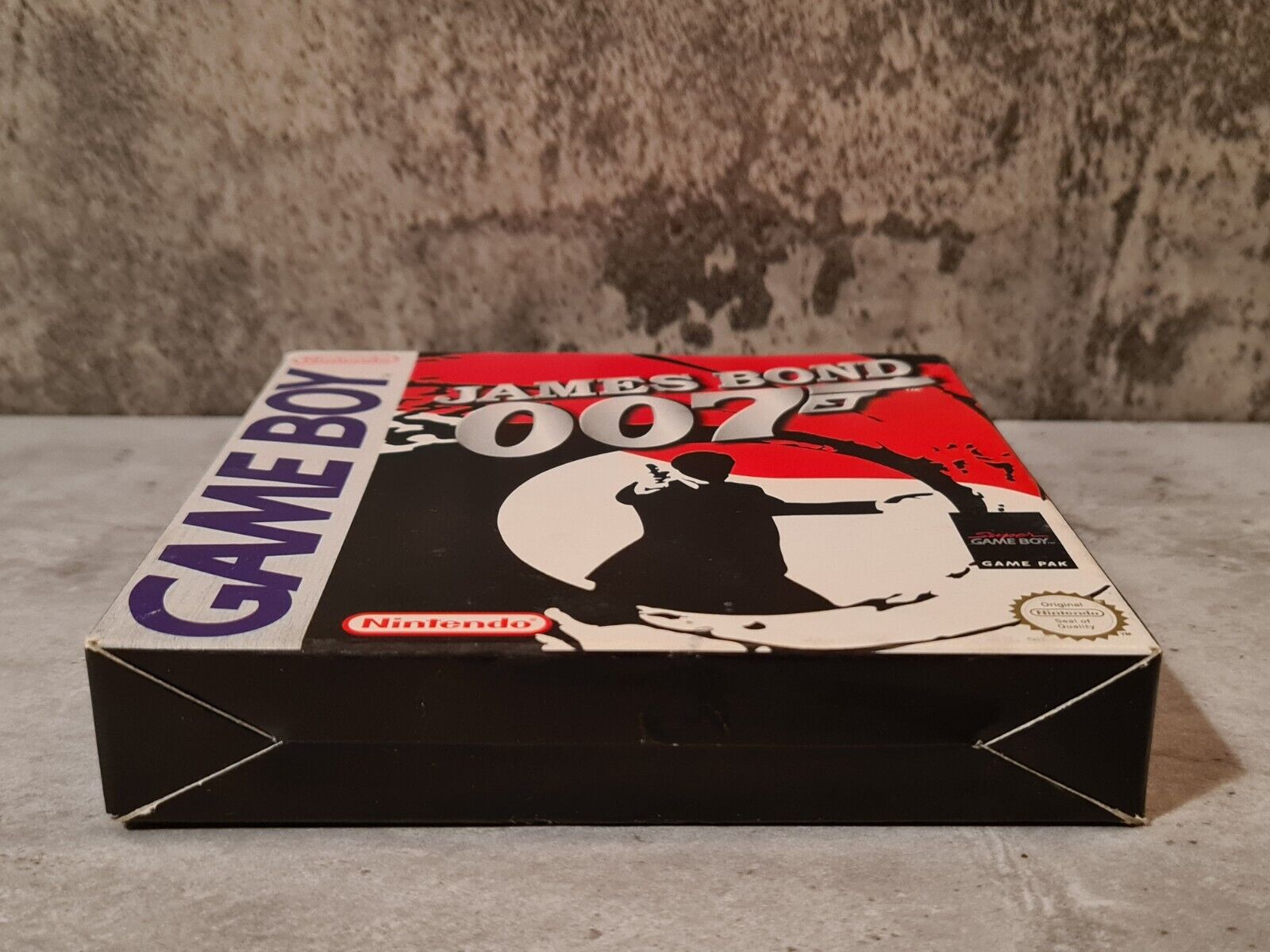 Nintendo Game Boy Classic James Bond 007 mit OVP und Anleitung NUKV - T-Retro-Games 