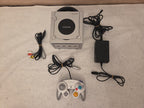 Nintendo GameCube Konsole Console mit Controller + Kabeln Silber  DOL-001 (EUR)