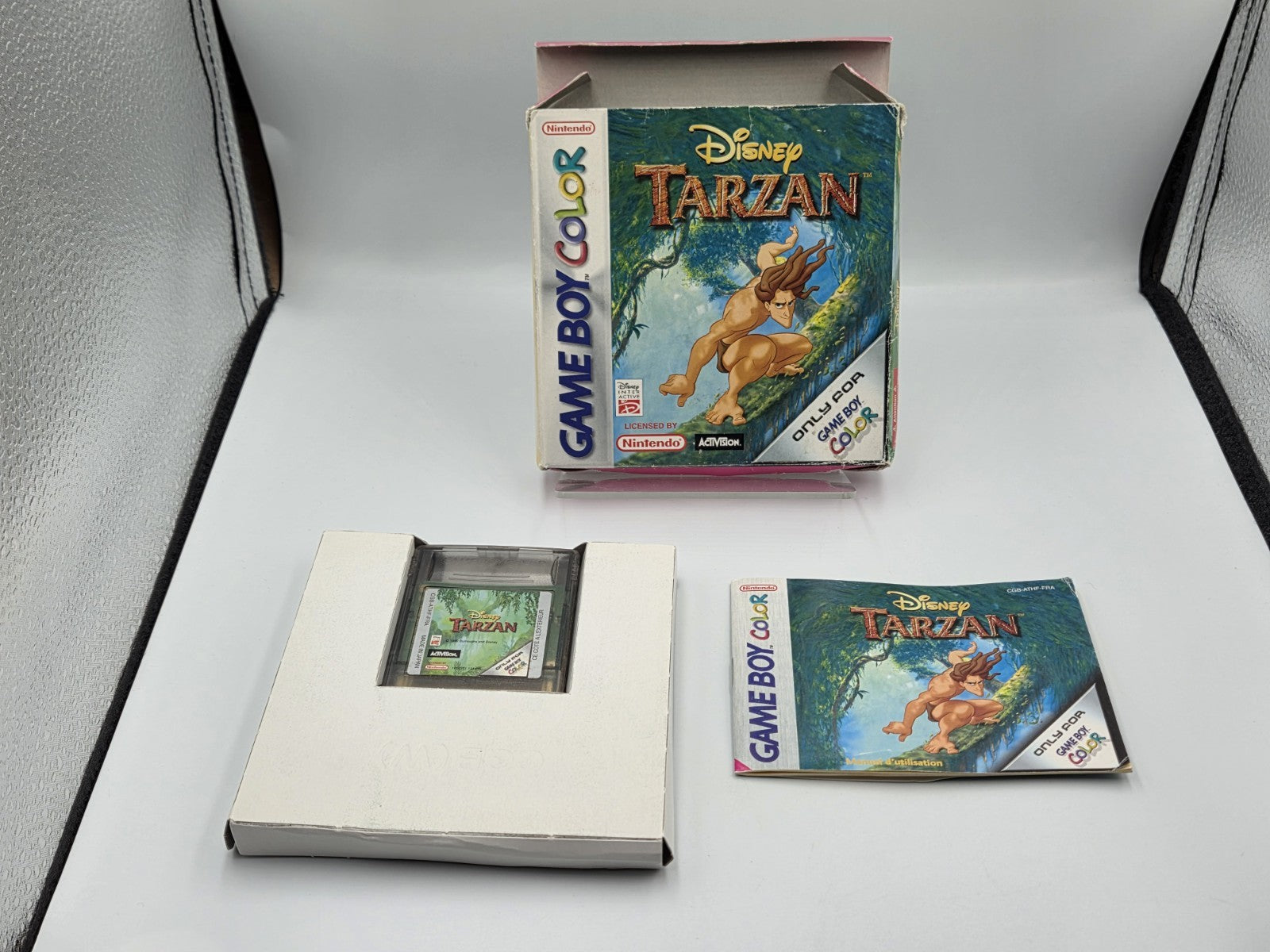 Nintendo Game Boy Color Disney Tarzan mit OVP und Anleitung  FRA