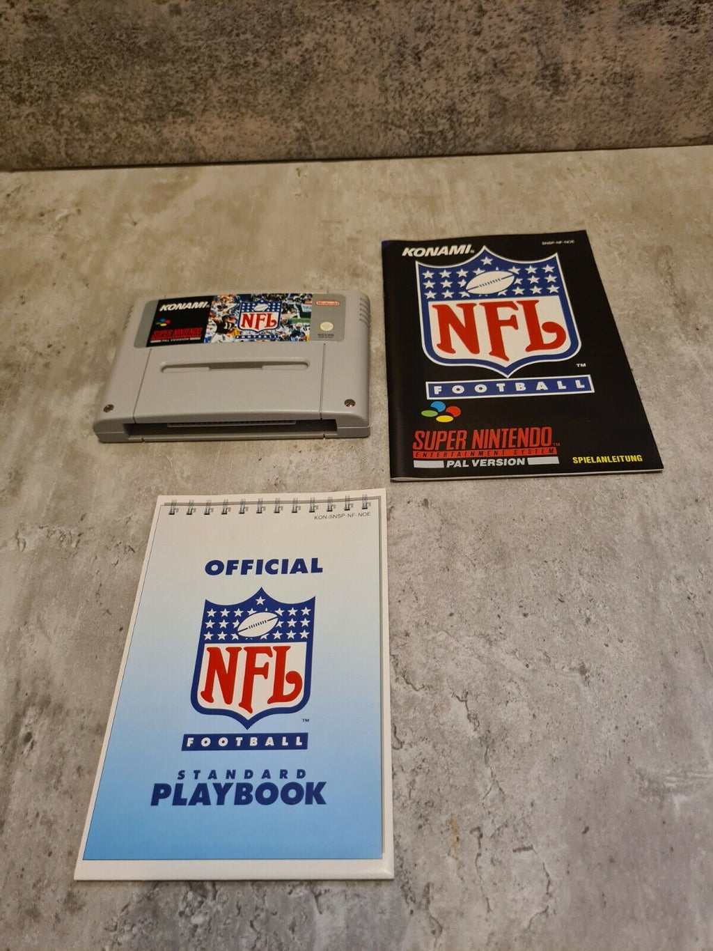 SNES Super Nintendo NFL Football mit OVP und Anleitung + Playbook NOE - T-Retro-Games 