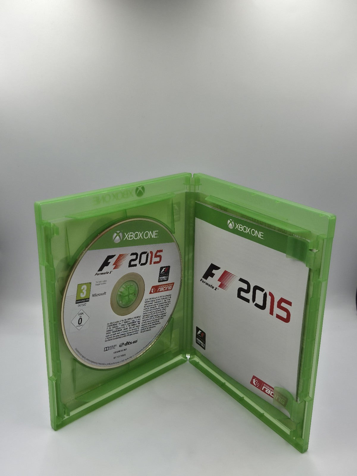 XBOXOne Spiel F1 2015 mit OVP und Anleitung Multilingual