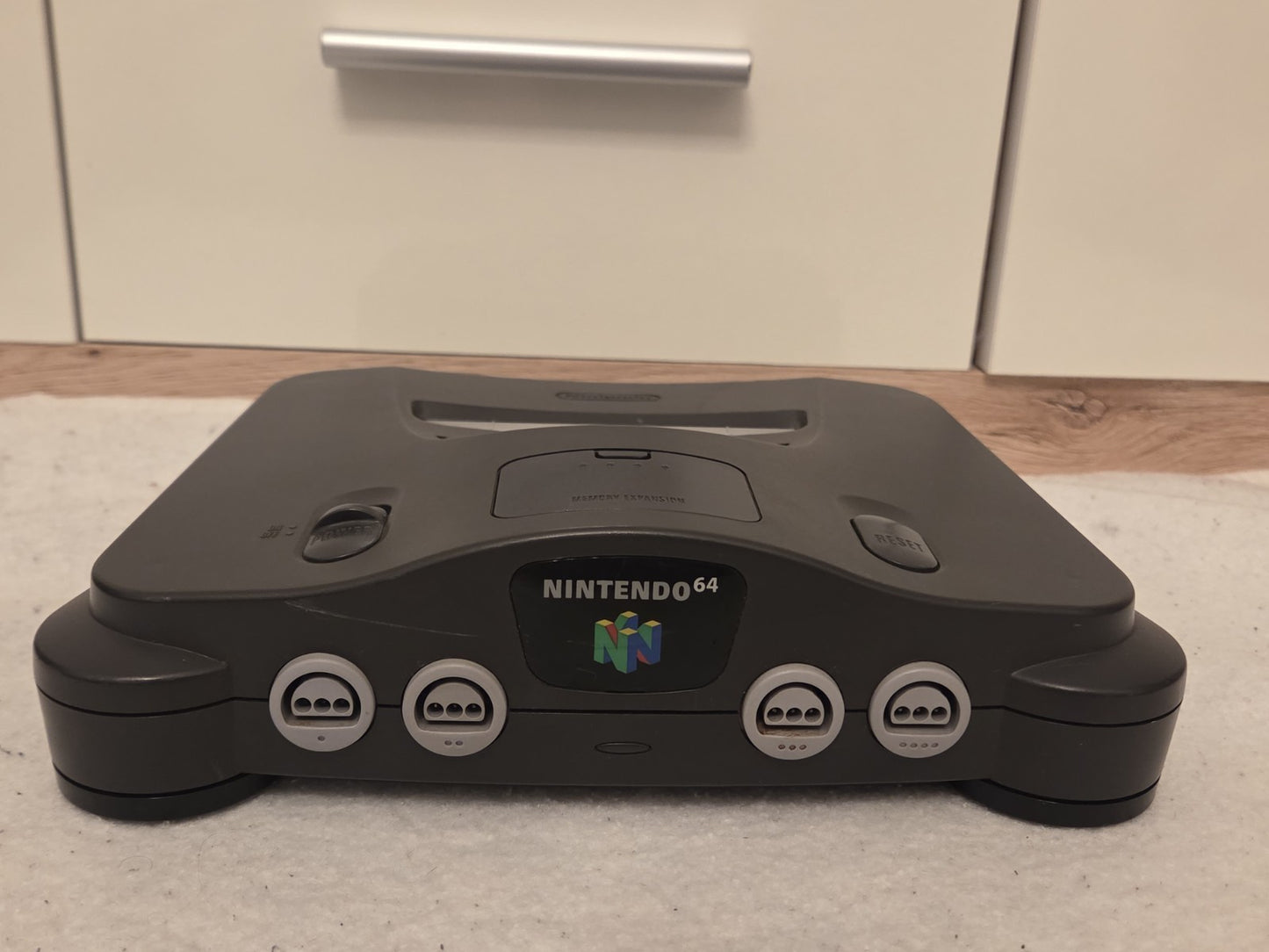 Nintendo 64 N64 Konsole Console Black Schwarz mit Controller + Kabeln