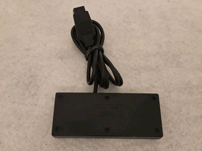 Sega Master System II Console Konsole 3006-18 mit Kabeln und Controller