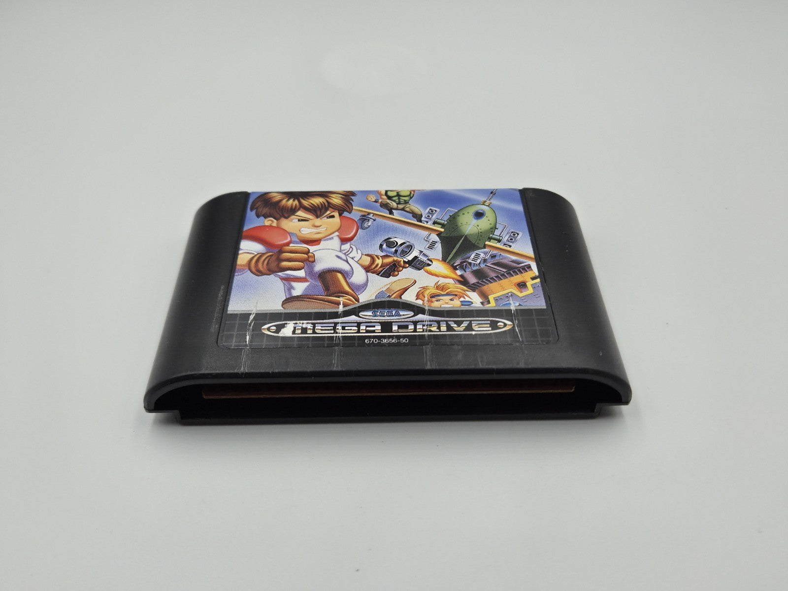 Sega Mega Drive Spiel Gunstar Heroes mit OVP und Anleitung Multi Language 