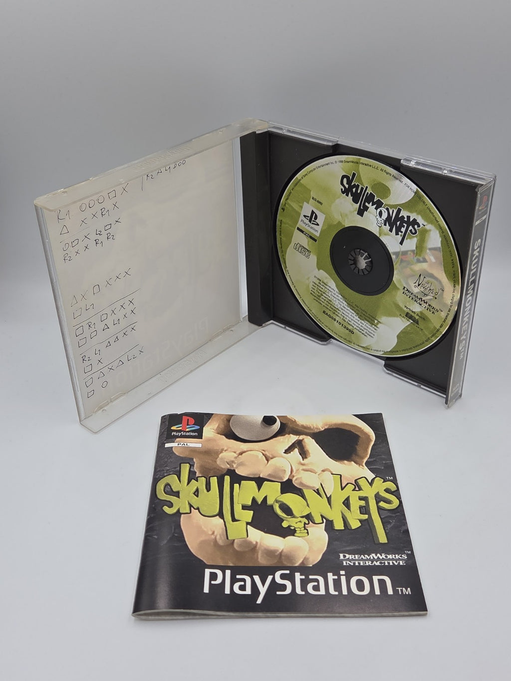 PS1 Playstation 1 Spiel Skullmonkeys mit OVP und Anleitung Deutsch