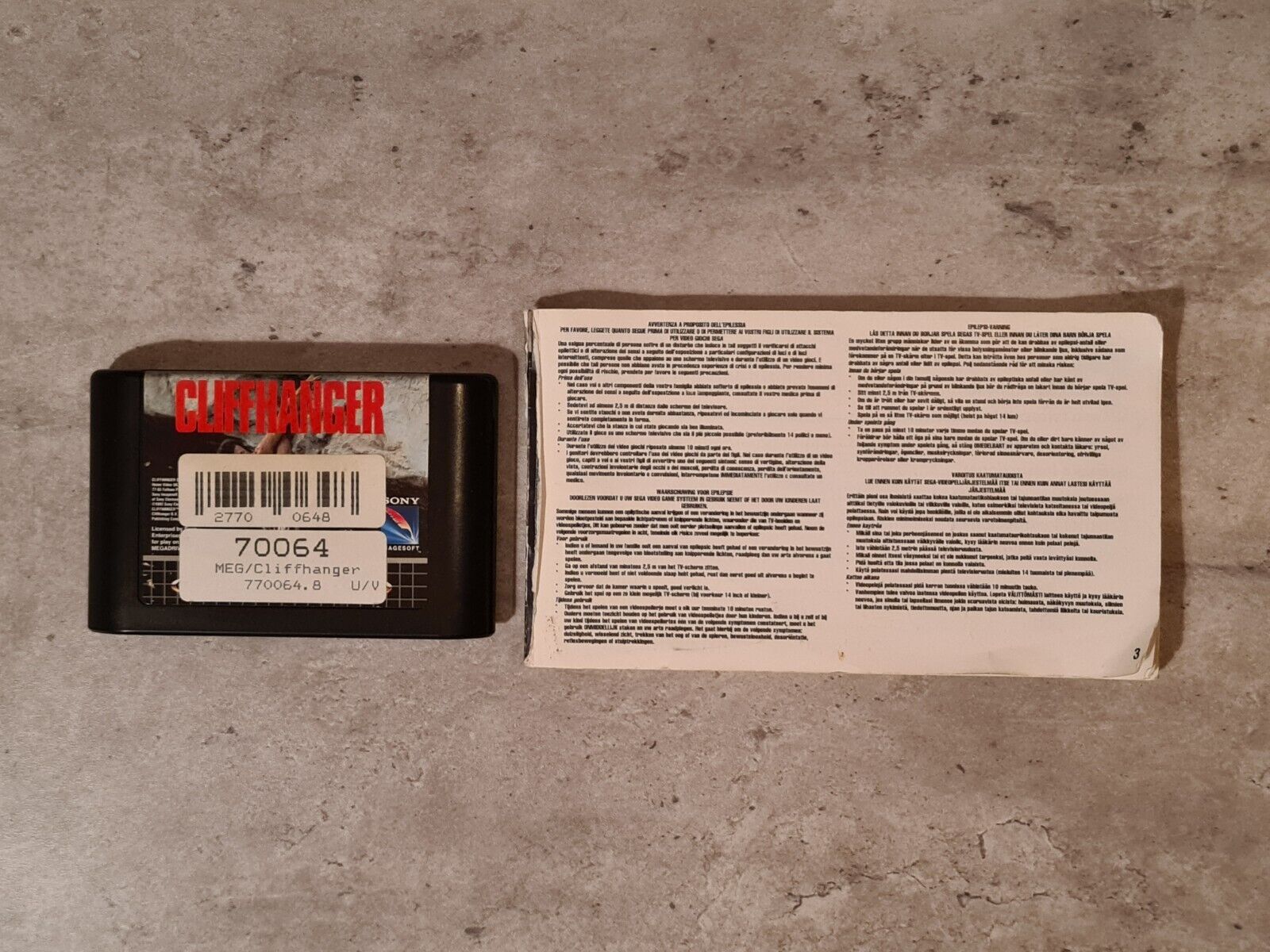 Sega Mega Drive Cliffhanger mit OVP und Anleitung Multi Language - T-Retro-Games 