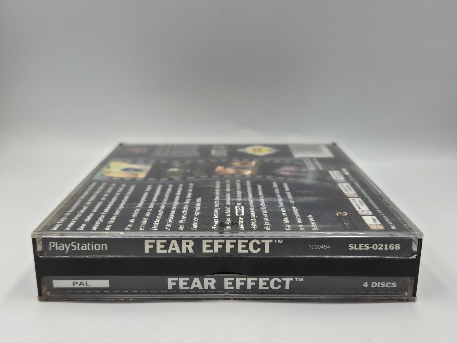 PS1 Playstation 1 Spiel Fear Effect mit OVP und Anleitung Deutsch 4 Discs