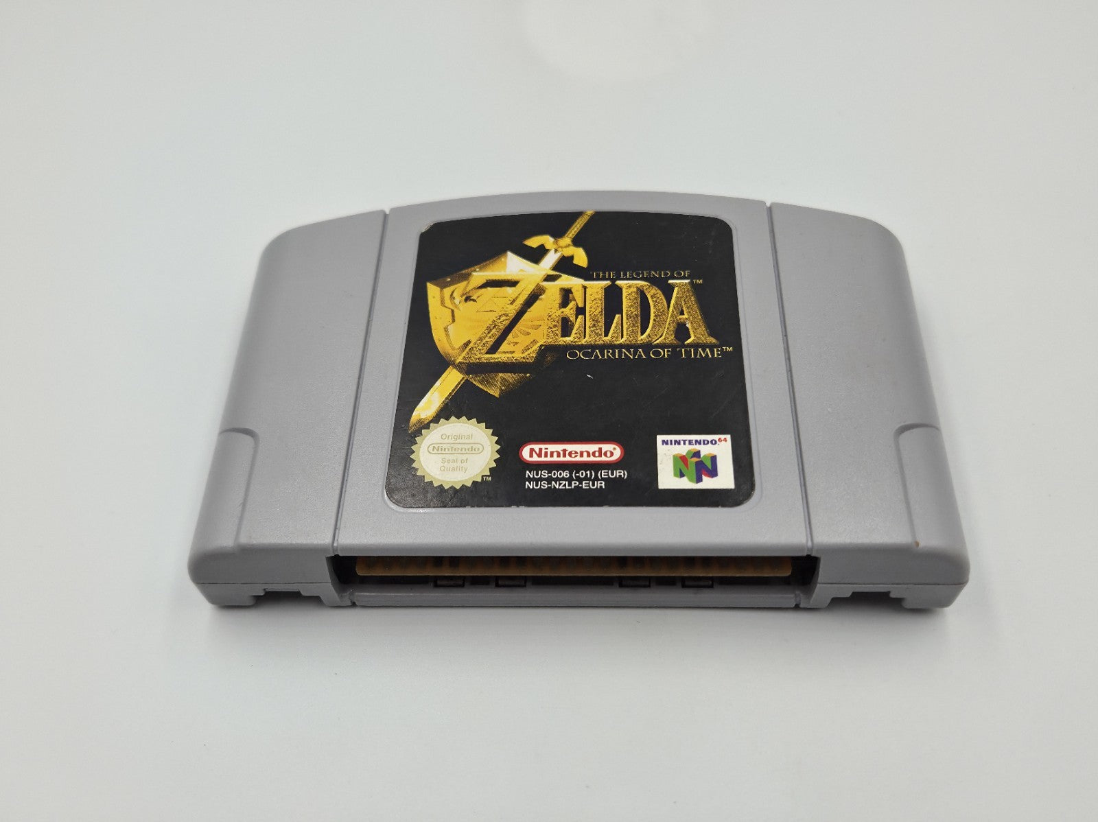N64 Nintendo 64 The Legend of Zelda Ocarina of Time mit OVP und Anleitung NOE