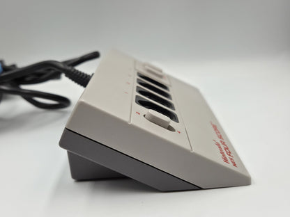 Nintendo NES Four Score Adapter Model NO: NESE-034 1990 Nintendo