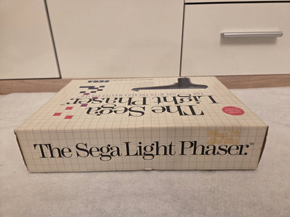 Sega Master System The Sega Light Phaser Zapper OVP