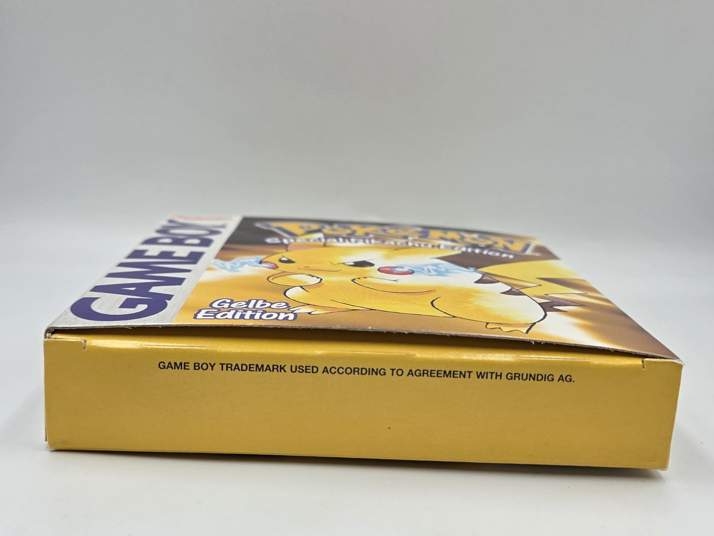 Nintendo Game Boy Pokemon Special Pikachu Edition mit OVP und Anleitung NOE
