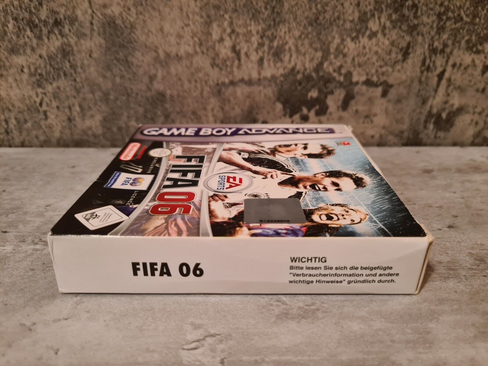 Nintendo Gameboy Advance Fifa 06 mit OVP und Anleitung NOE - T-Retro-Games 