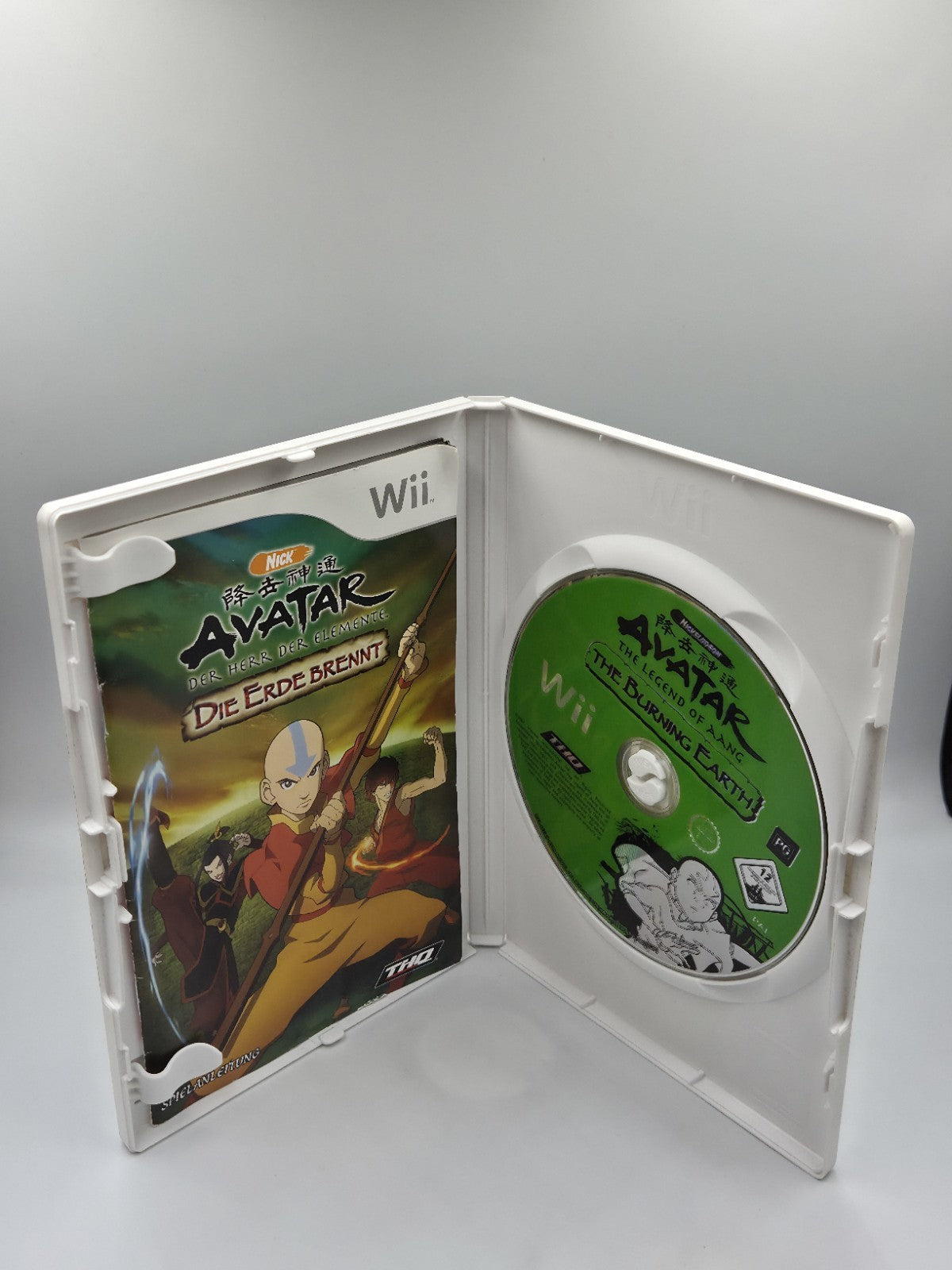 Nintendo Wii Spiel Avatar Die Erde Brennt mit OVP und Anleitung NOE