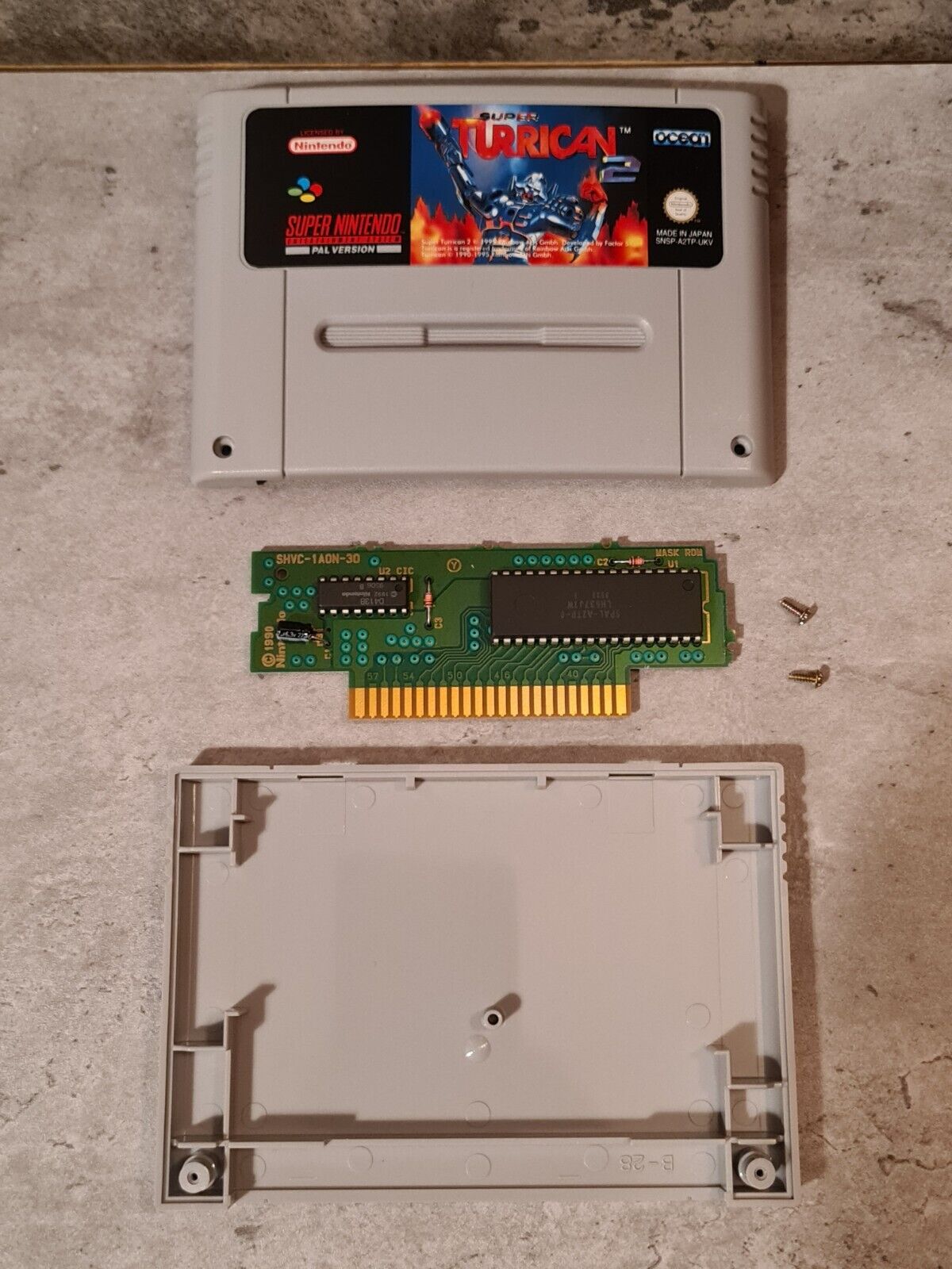 SNES Super Nintendo Super Turrican 2 mit OVP und Anleitung UKV - T-Retro-Games 