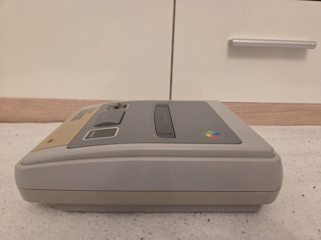 SNES Super Nintendo Konsole Console mit Controller + Kabeln PAL