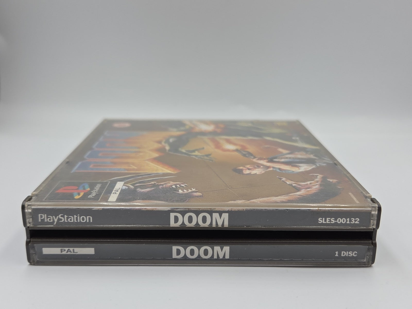 PS1 Playstation 1 Spiel Doom mit OVP und Anleitung Multilingual Big Box