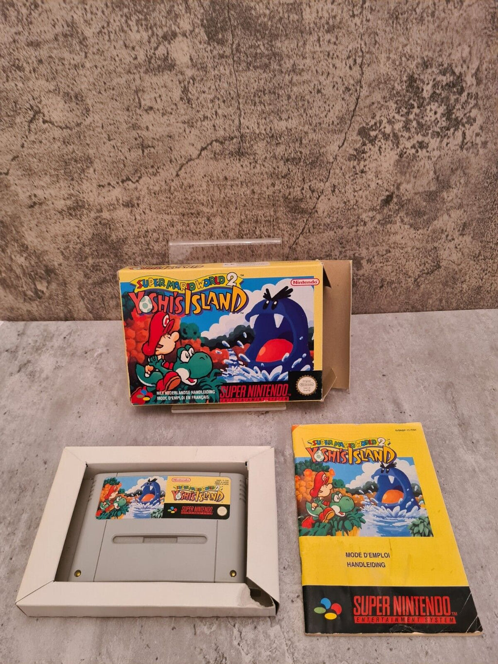 SNES Super Nintendo Super Mario World 2 Yoshi's Island mit OVP und Anleitung FAH - T-Retro-Games 