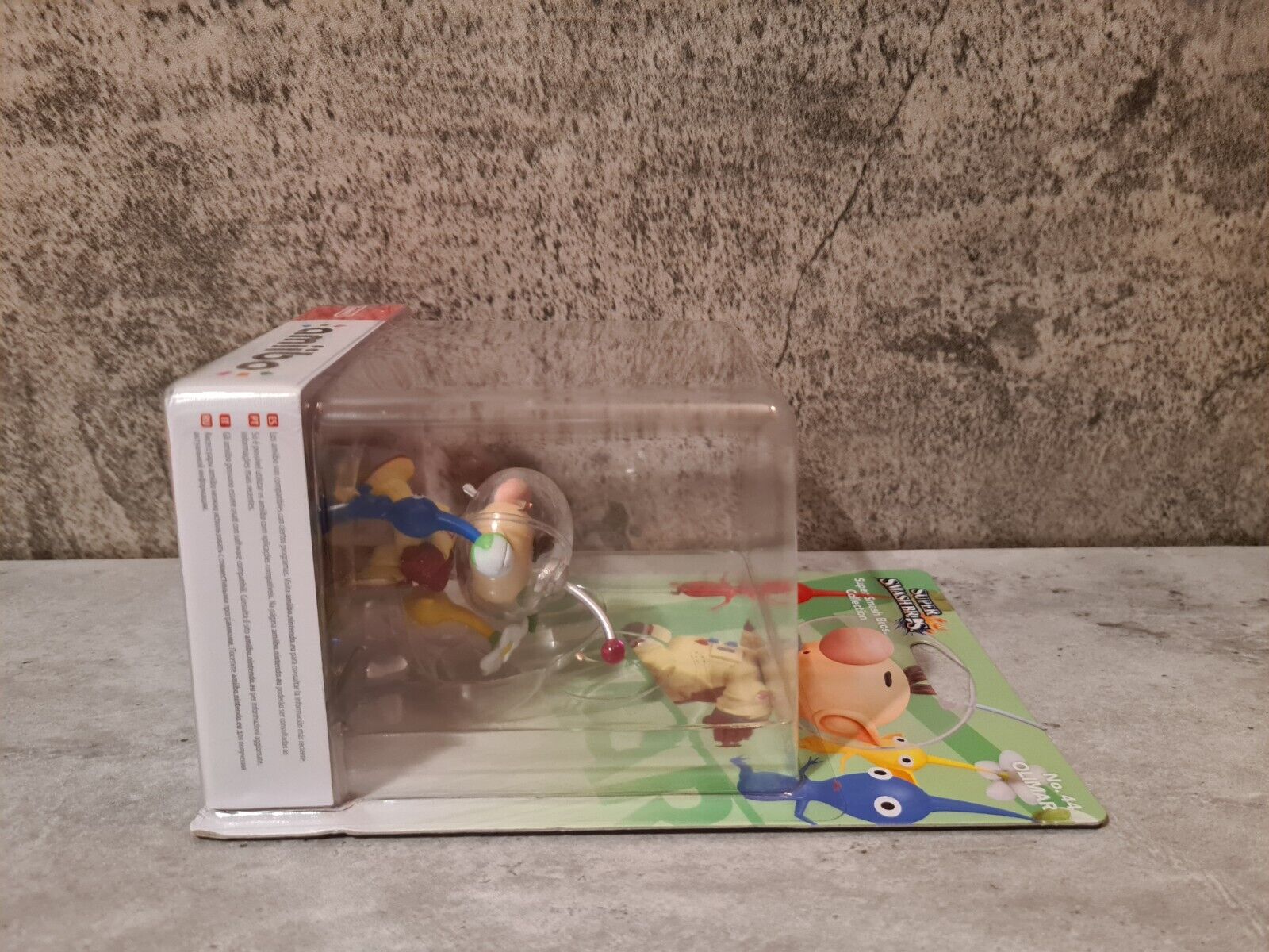 Amiibo Sammlerfigur Super Smash Bros. Collection Olimar NO. 44 Neu New Sealed - T-Retro-Games 
