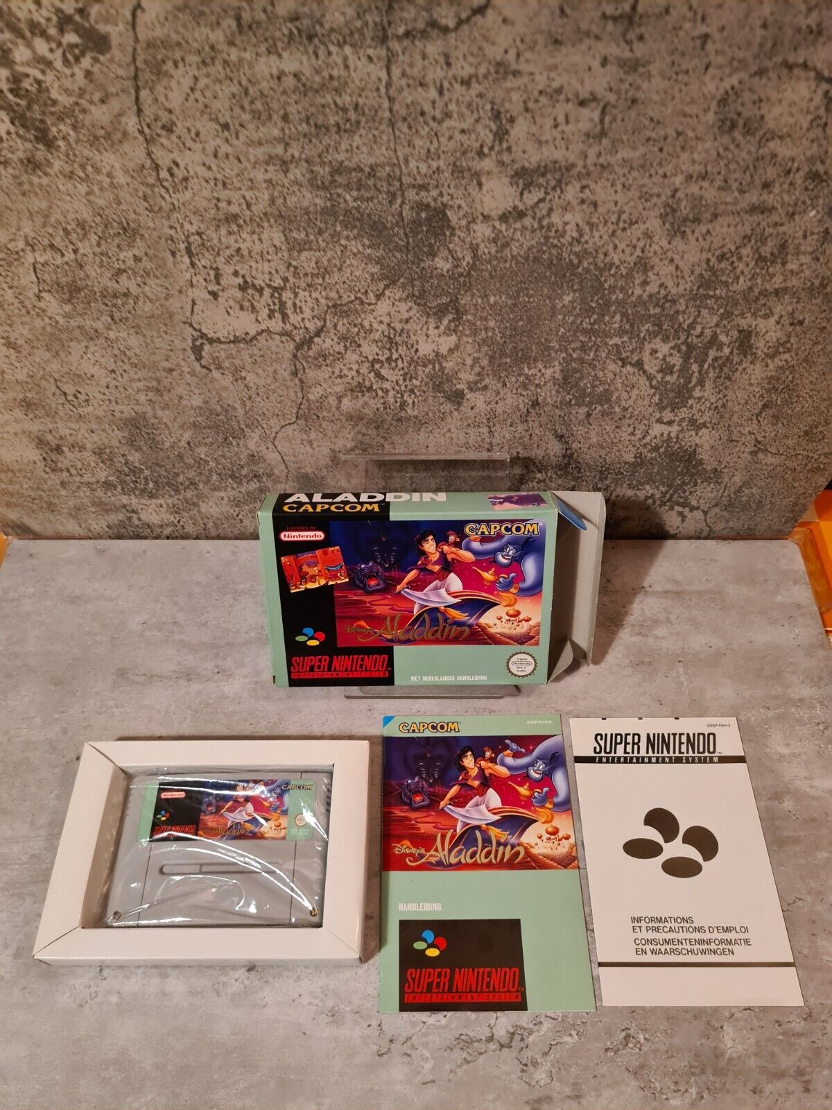SNES Super Nintendo Disney's Aladdin mit OVP und Anleitung HOL - T-Retro-Games 