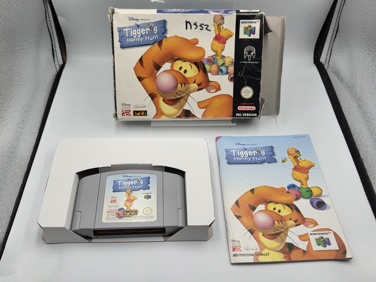 N64 Nintendo 64 Disney's Tigger's Honey Hunt mit OVP und Anleitung EUR