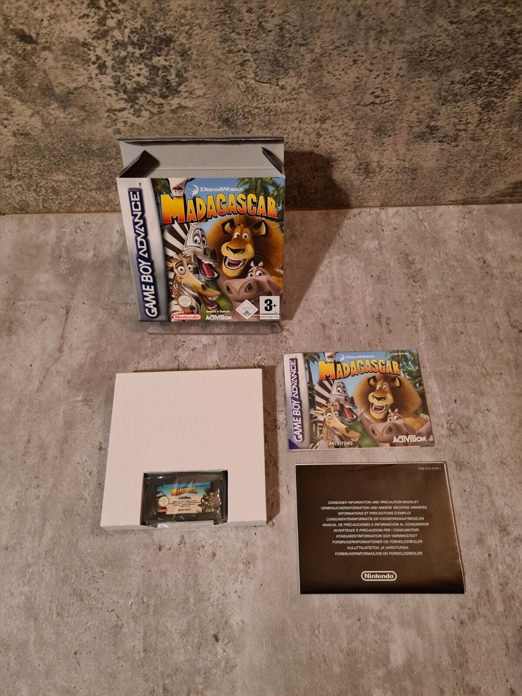 Nintendo Gameboy Advance Madagascar mit OVP und Anleitung NOE - T-Retro-Games 
