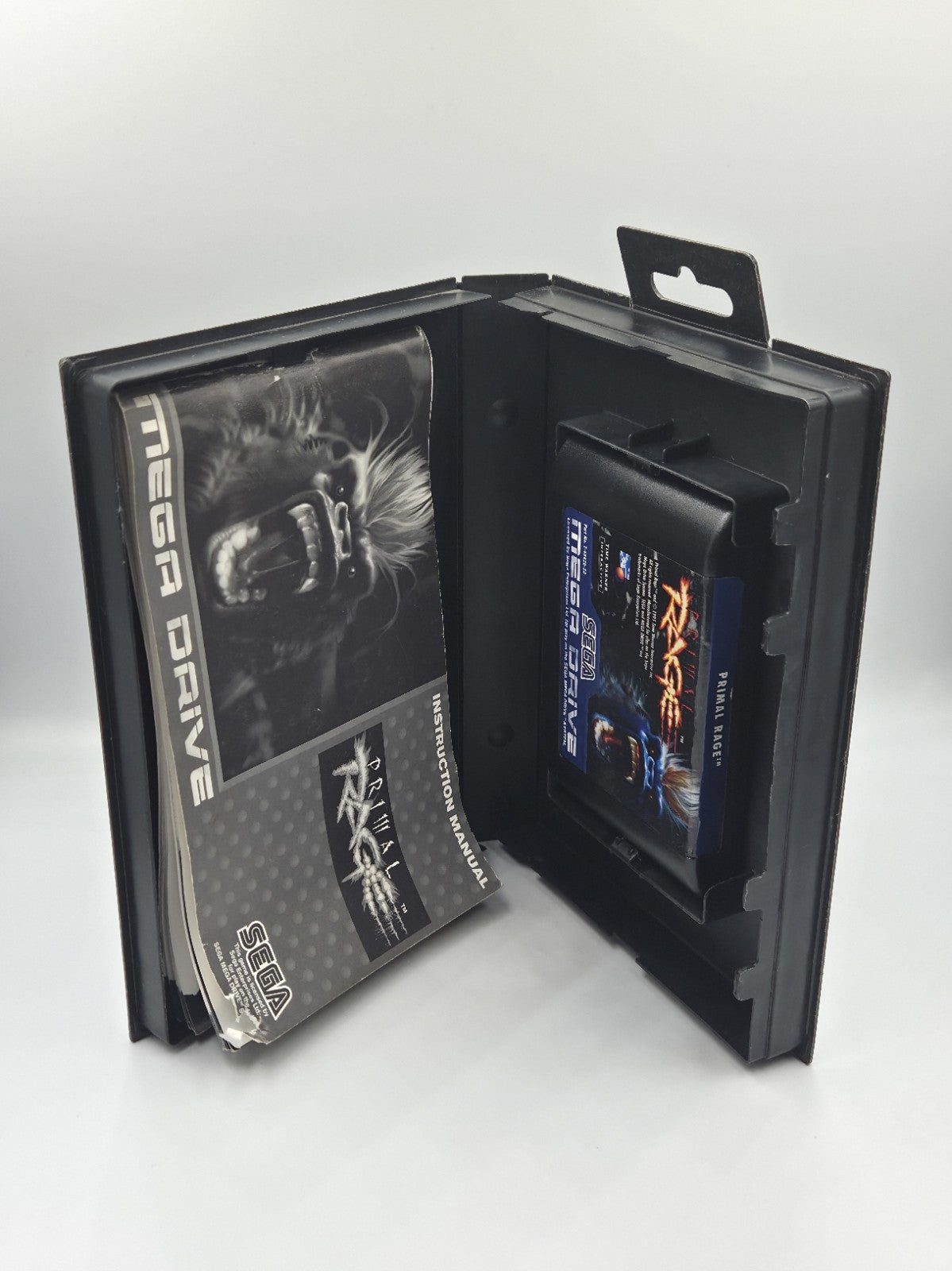 Sega Mega Drive Spiel Primal Rage mit OVP und Anleitung Multilingual 