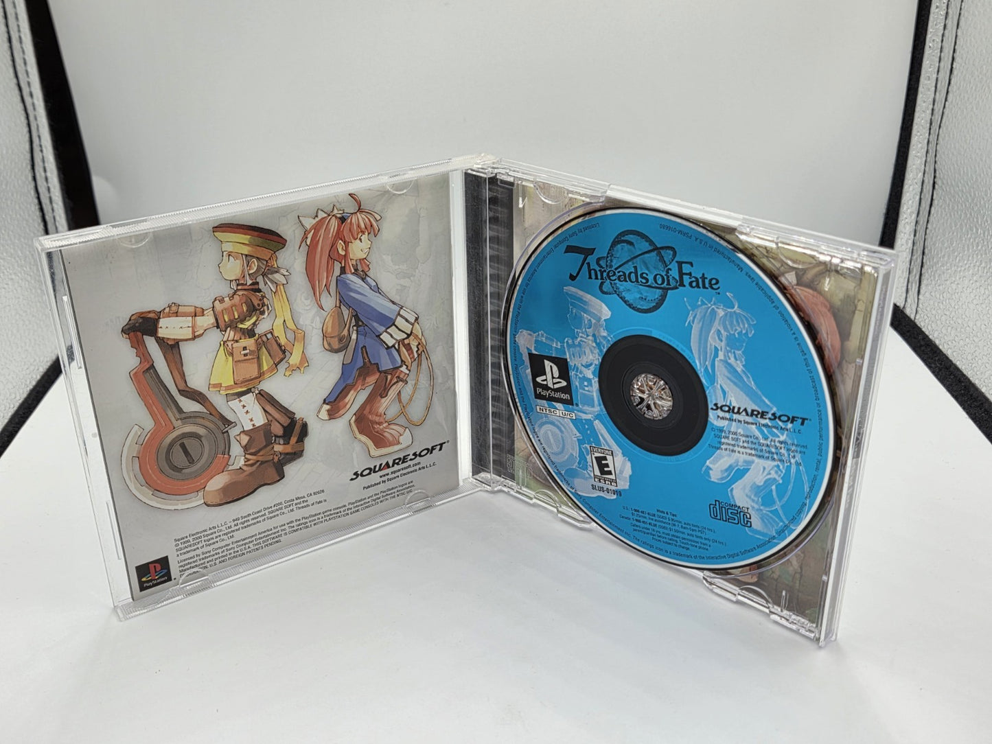 PS1 Playstation 1 Threads of Fate mit OVP und Anleitung NTSC-USA