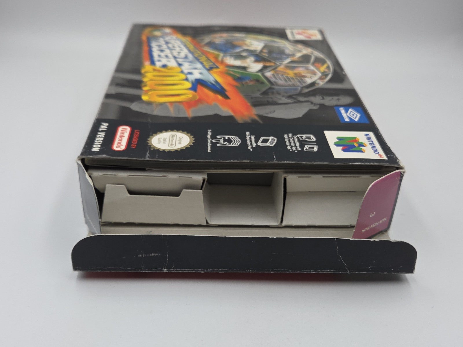 N64 Nintendo 64 International Superstar Soccer 2000 mit OVP und Anleitung EUR