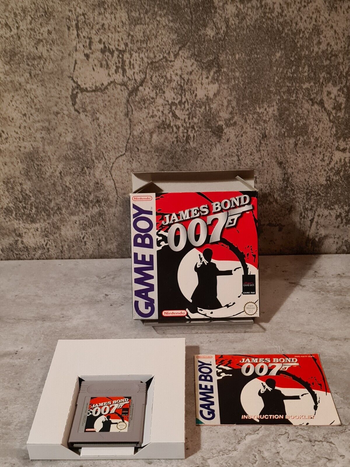 Nintendo Game Boy Classic James Bond 007 mit OVP und Anleitung NUKV - T-Retro-Games 