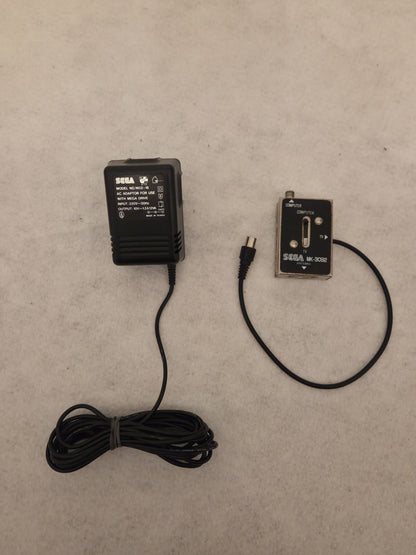 Sega Mega Drive Console Konsole 1601-18 mit Kabeln und Controller