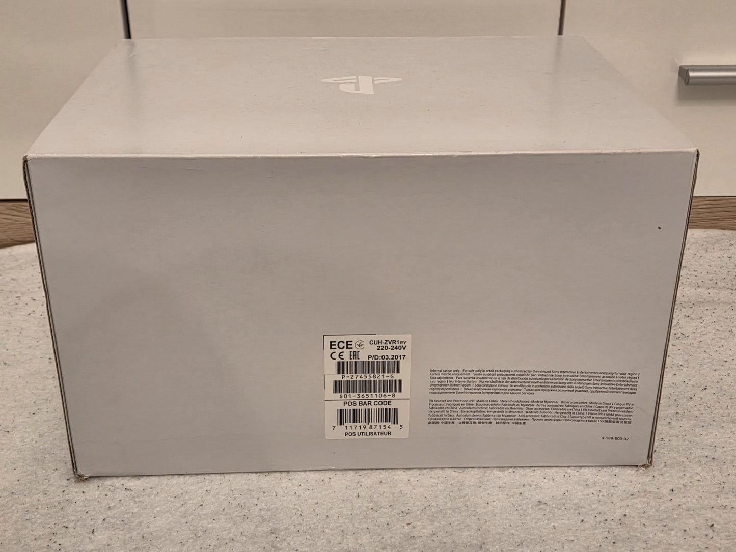 Sony Playstation 4 PS4 VR Brille mit Kamera OVP