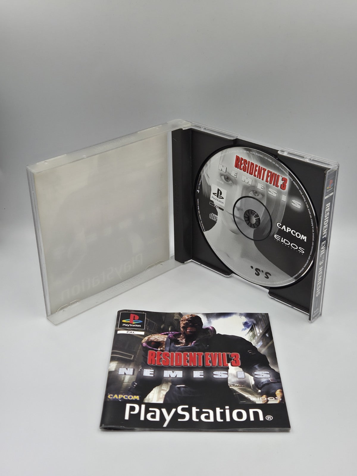 PS1 Playstation 1 Resident Evil 3 Nemesis mit OVP und Anleitung Deutsch 