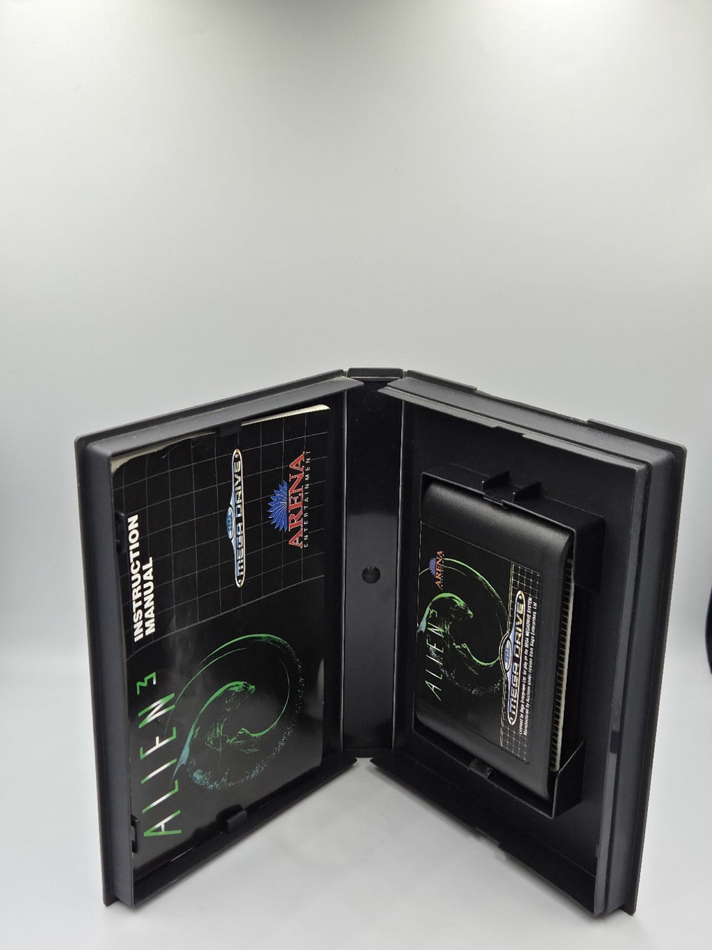 Sega Mega Drive Spiel Alien 3 mit OVP und Anleitung Multilingual 