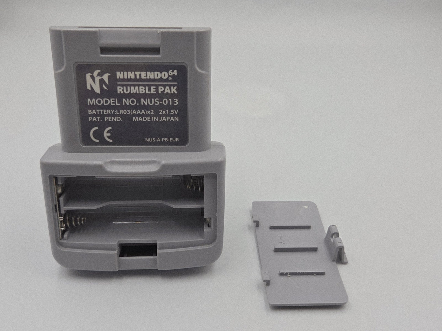 N64 Nintendo 64 Rumble Pak Vibration Kit mit OVP und Anleitung EUR