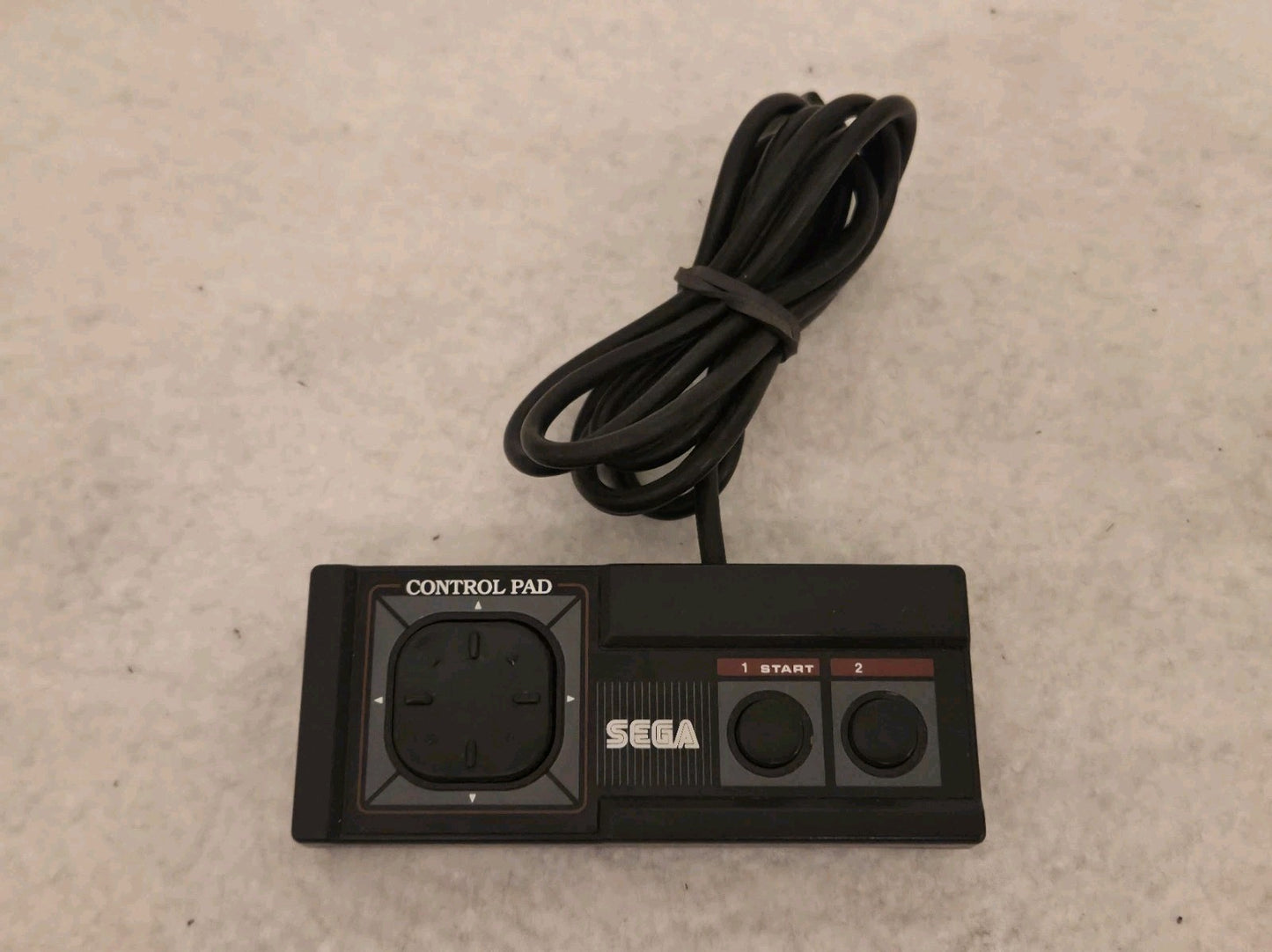 Sega Master System II Console Konsole 3006-18 mit Kabeln und Controller
