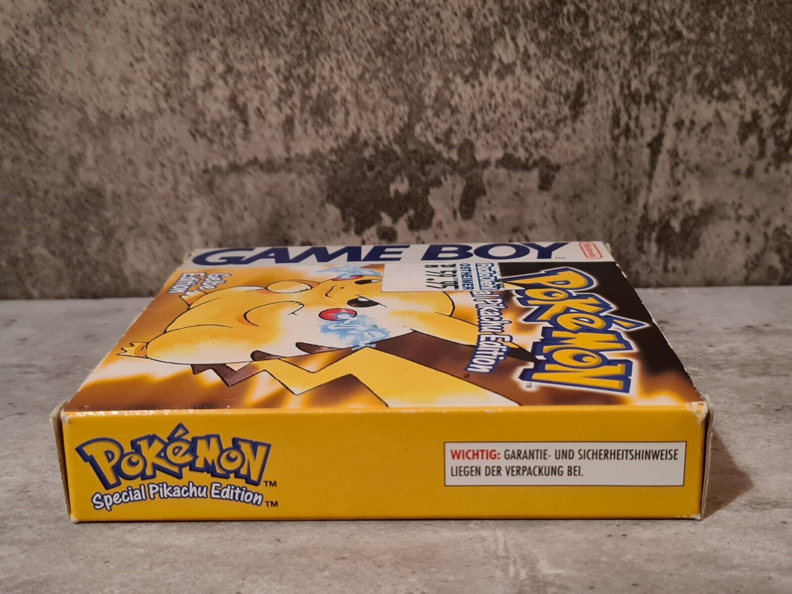 Nintendo Game Boy Classic Pokemon Special Pikachu Edition + OVP + Anleitung NOE - T-Retro-Games 