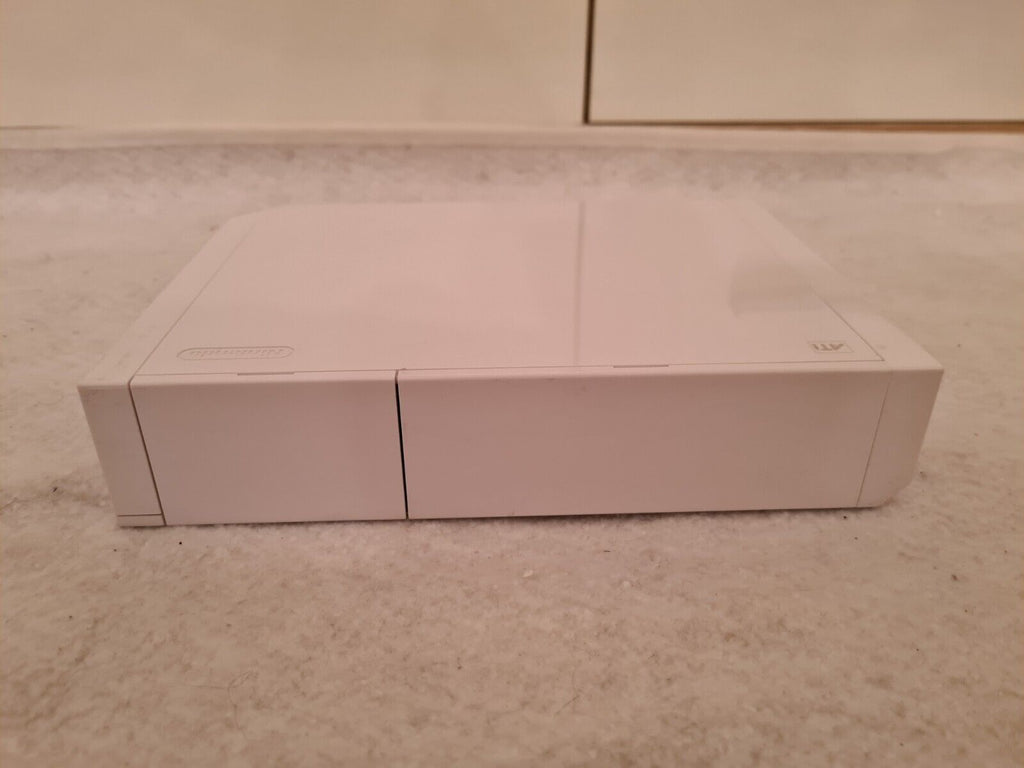Nintendo Wii Konsole Weiß White OVP mit Wii Sports - T-Retro-Games 
