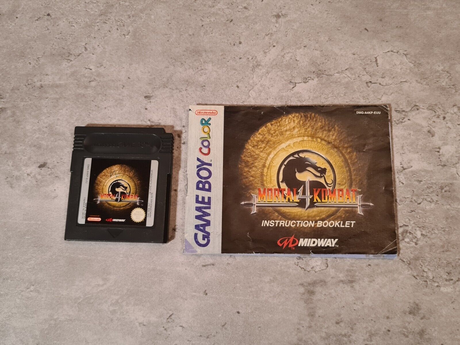Nintendo Game Boy Color Mortal Kombat 4 mit OVP und Anleitung EUR - T-Retro-Games 
