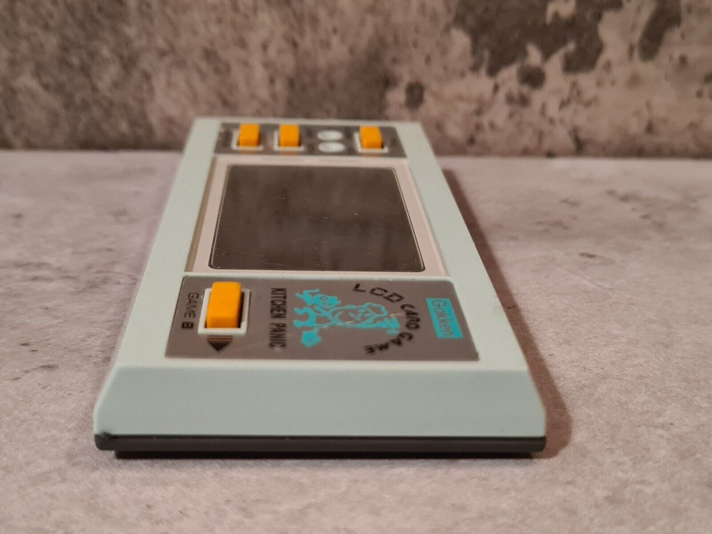 LCD Card Game Kitchen Panic Gakken - T-Retro-Games 