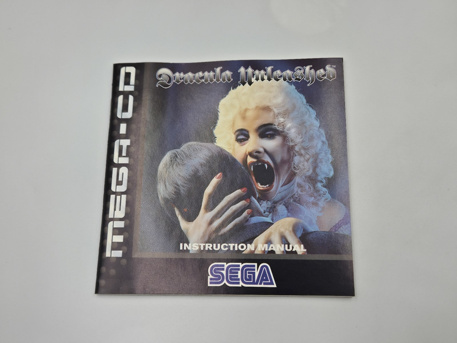 Sega Mega-CD Spiel Dracula Unleashed mit OVP+Anleitung Multi Language 2 Discs