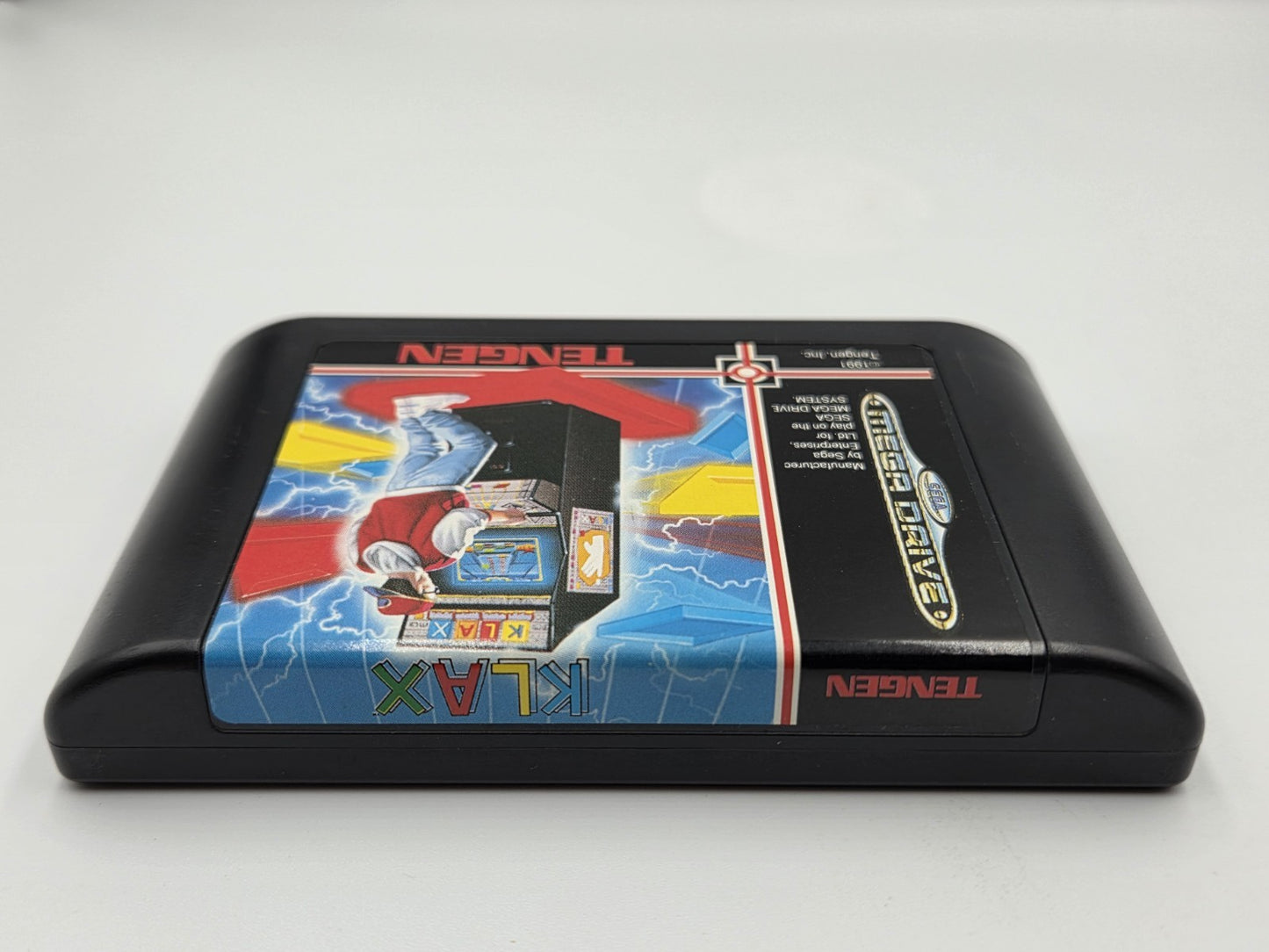 Sega Mega Drive Spiel Klax mit OVP und Anleitung Multilingual 