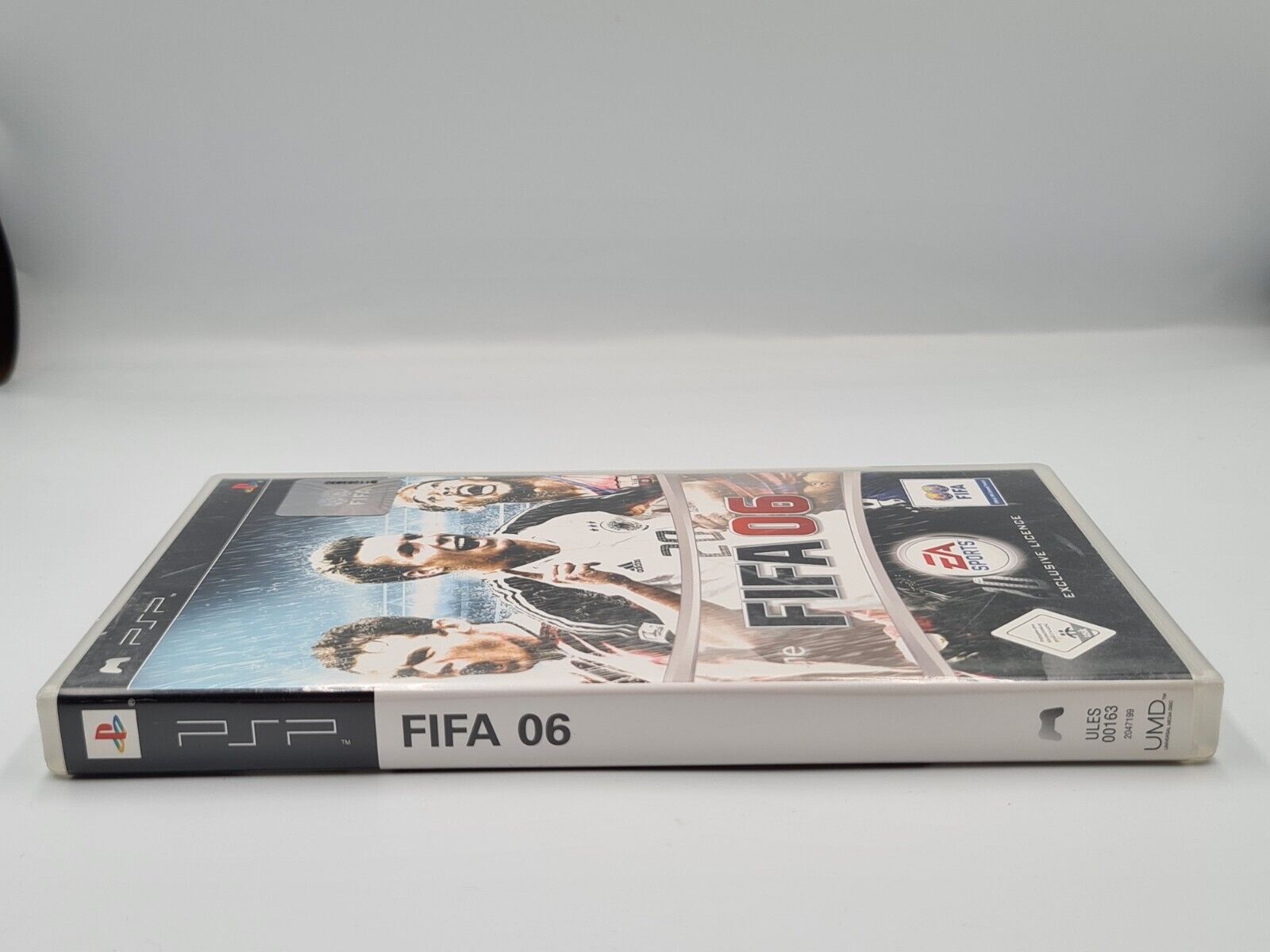 Sony PSP Spiel Fifa 06 mit OVP und Anleitung Deutsch - T-Retro-Games 