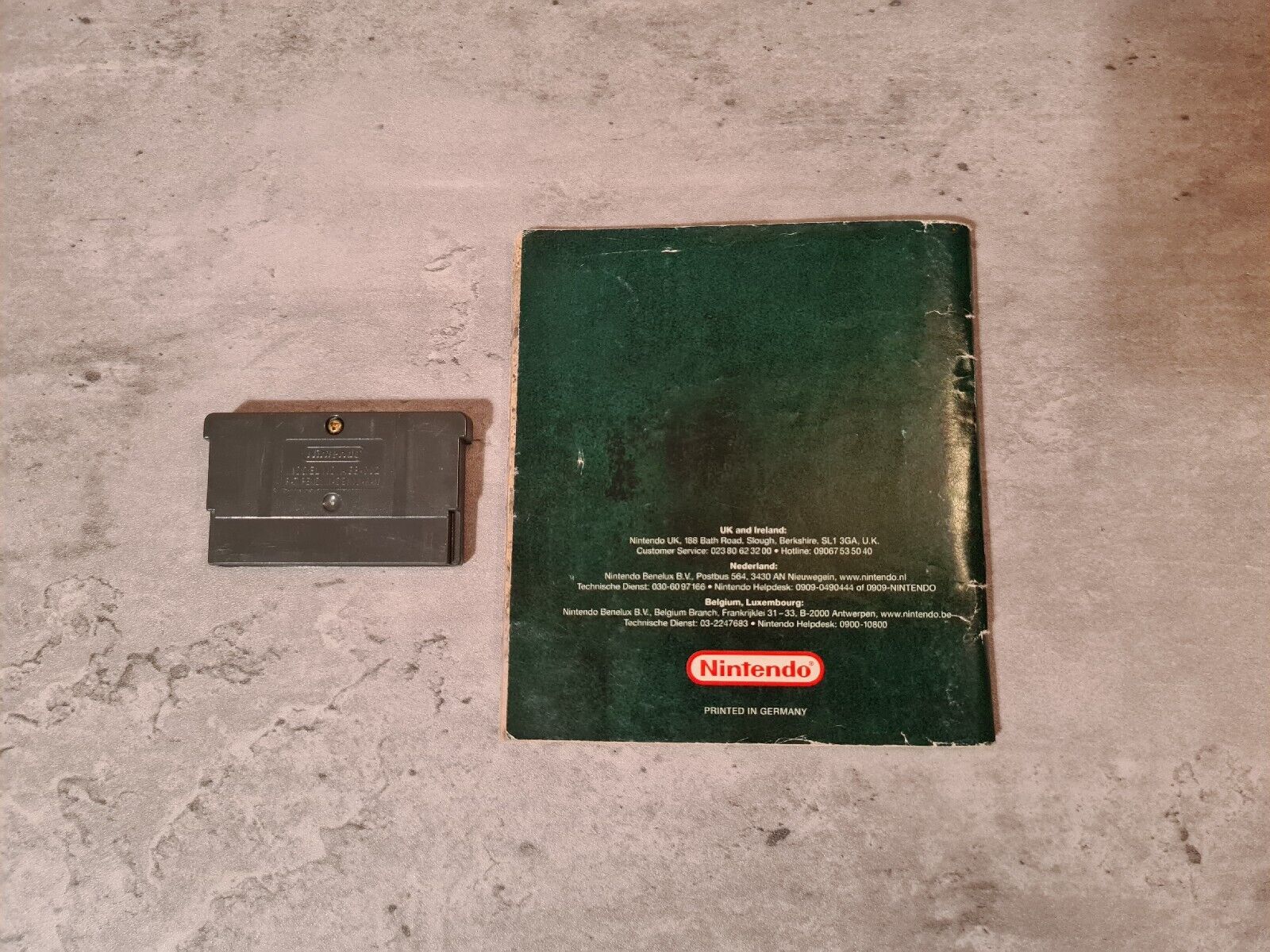 Nintendo Gameboy Advance Golden Sun mit OVP und Anleitung EUR - T-Retro-Games 