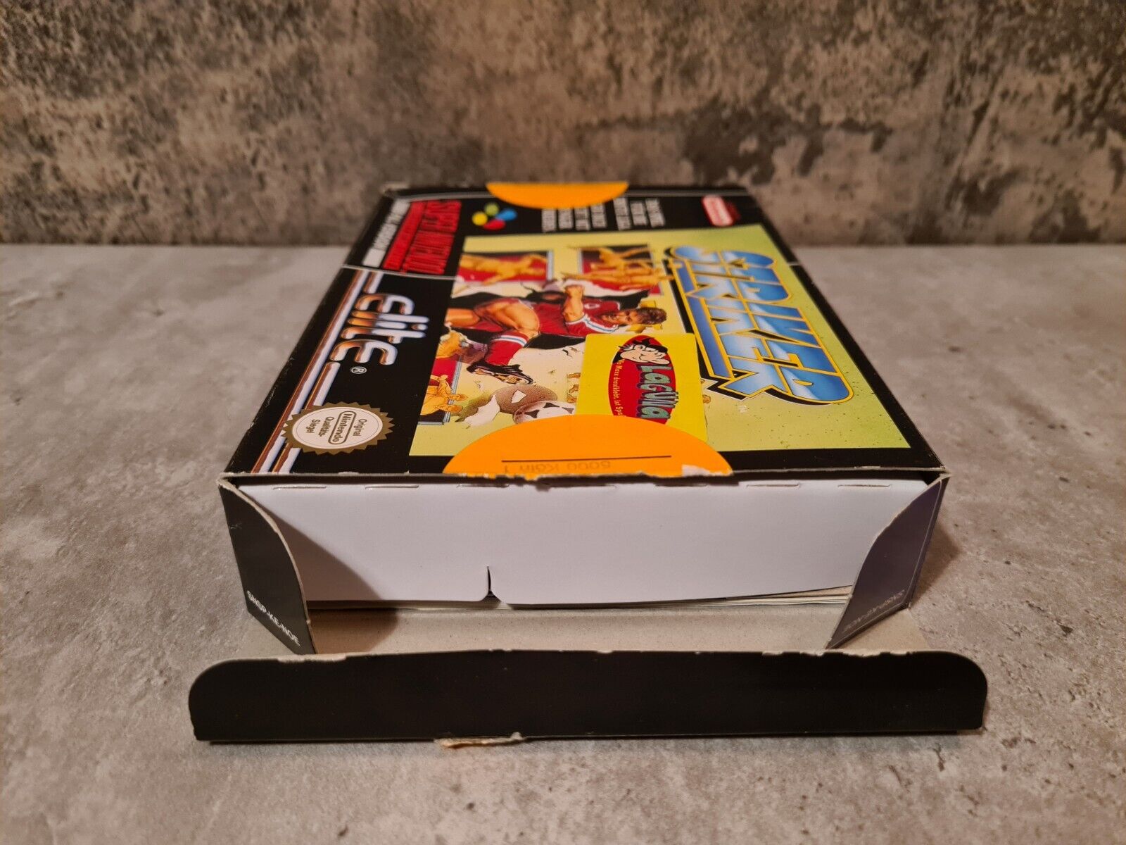 SNES Super Nintendo Striker mit OVP und Anleitung NOE - T-Retro-Games 