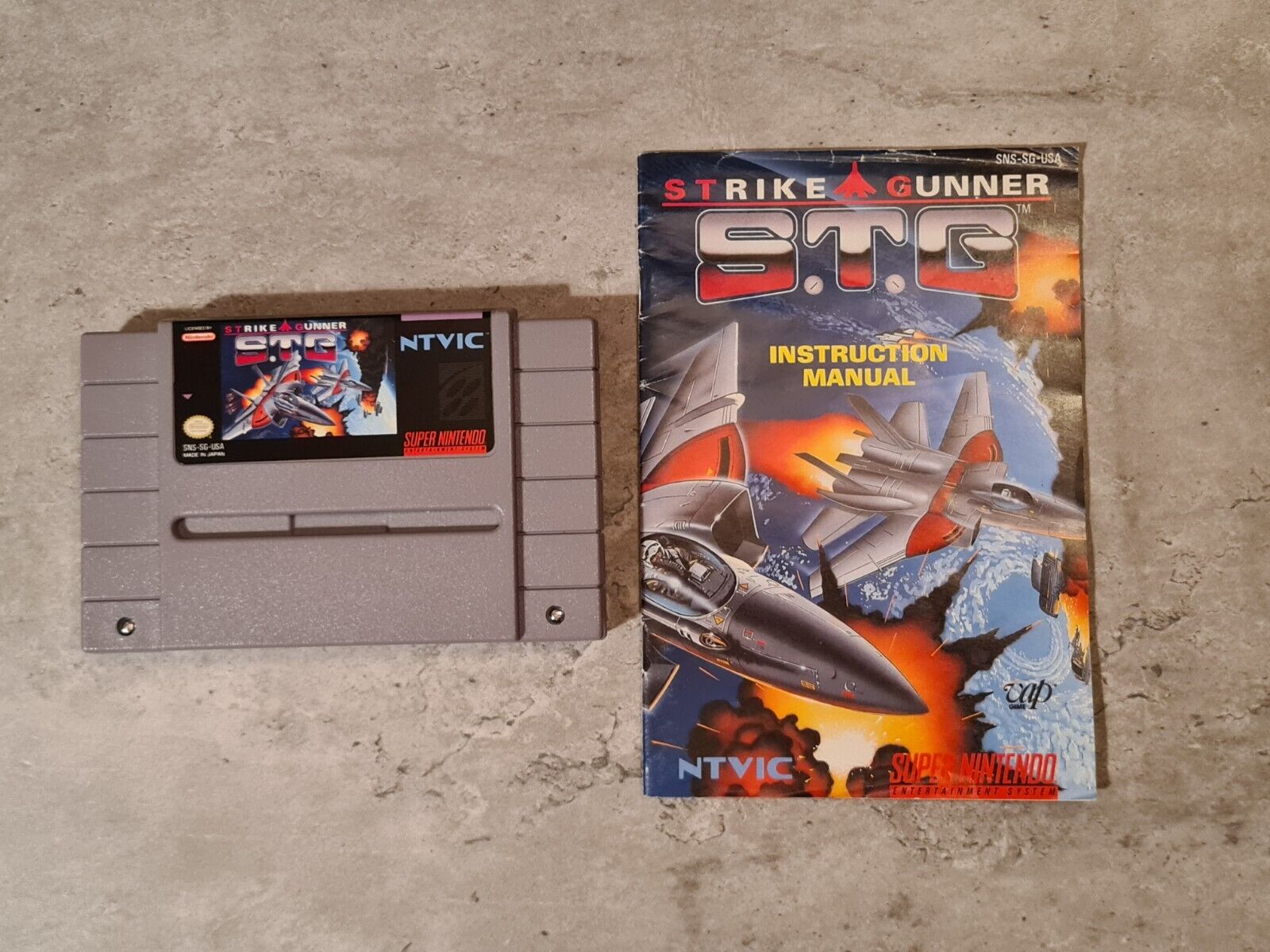 SNES Super Nintendo Strike Gunner S.T.G mit OVP und Anleitung NTSC-USA - T-Retro-Games 